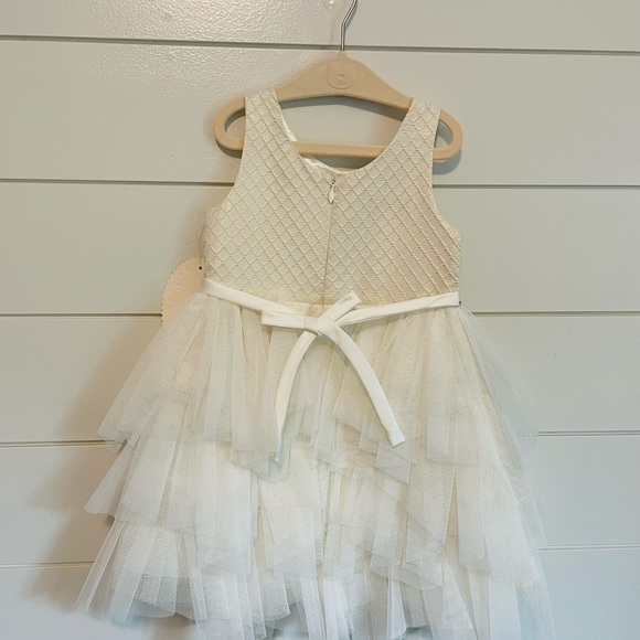 American Princess Dress White/Gold accents - Picture 2 of 5